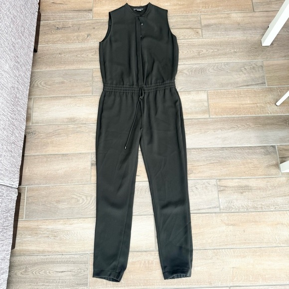 Vince Women’s Sleeveless Jumpsuit Crepe Jogger Drawstring Waist Green 0 - Picture 2 of 10